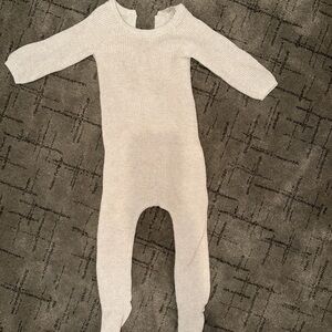 Noovel by Maniere knit footie